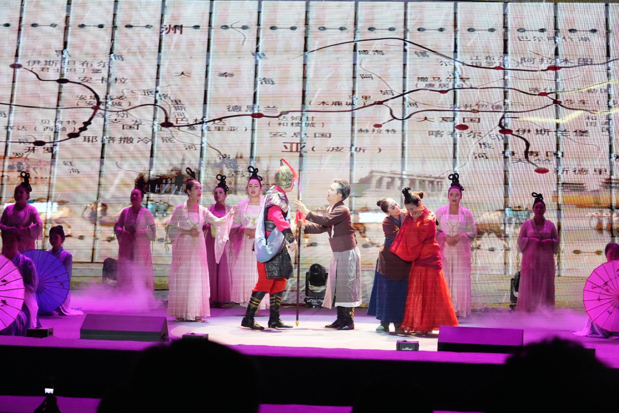 音樂舞蹈詩《夢迴羅布淖爾》首演圓滿落幕